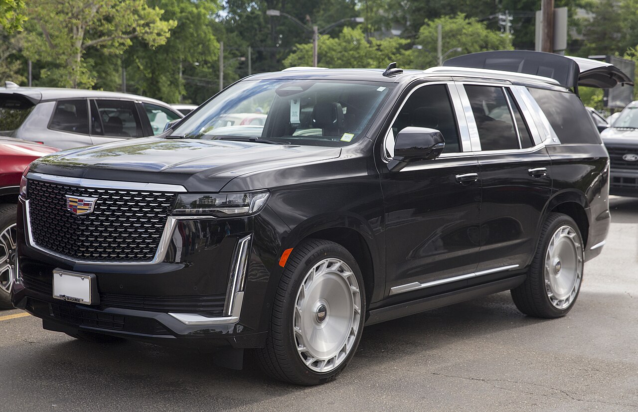 Black 2024 Cadillac Escalade Premium Luxury in Black Raven